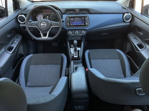 Used 2025 Nissan Versa SV image 19