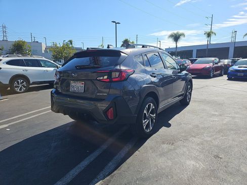 Used 2024 Subaru Crosstrek 2.0i Premium AWD/4WD image 7