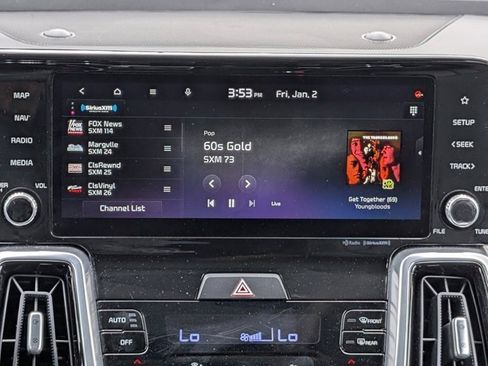 Used 2023 Kia Sorento SX image 18