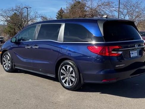 Used 2023 Honda Odyssey EX-L image 4