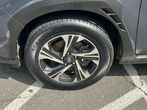 Certified 2024 Subaru Crosstrek 2.0i Premium AWD/4WD image 10