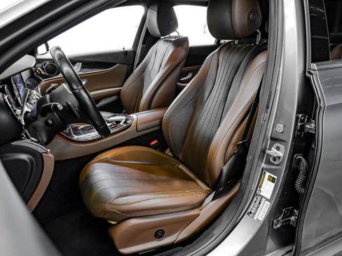 Used 2019 Mercedes-Benz E 450 4MATIC Sedan image 37