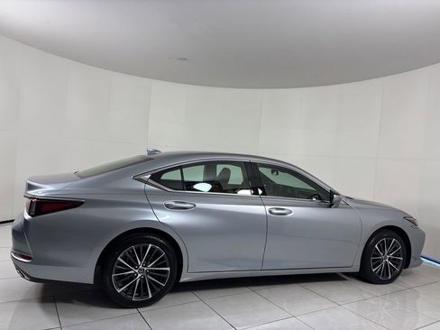 Used 2023 Lexus ES 350 w/ Premium Package image 6