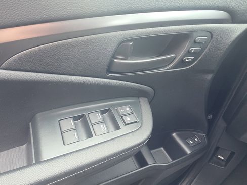 Used 2023 Honda Passport EX-L image 31