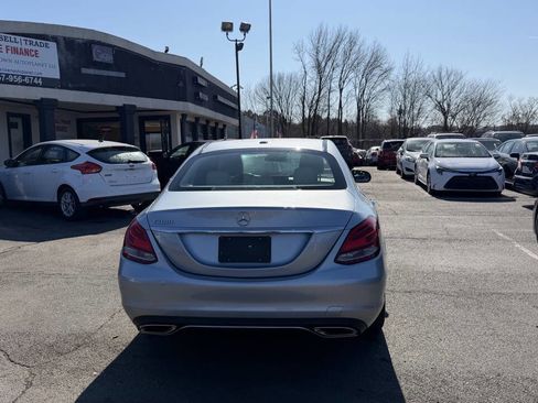 Used 2017 Mercedes-Benz C 300 Sedan image 5