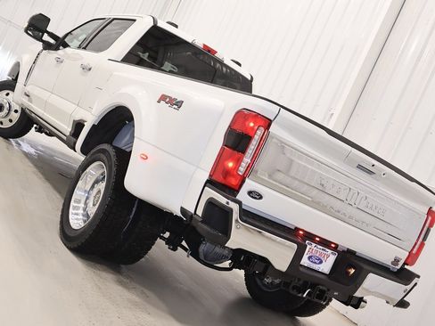 New 2026 Ford F450 King Ranch w/ Chrome Package image 36