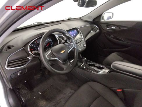 Used 2020 Chevrolet Malibu LT FWD image 25