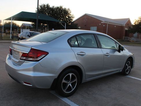 Used 2015 Honda Civic SE image 11