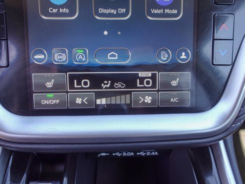 Certified 2025 Subaru Outback Premium AWD/4WD image 19