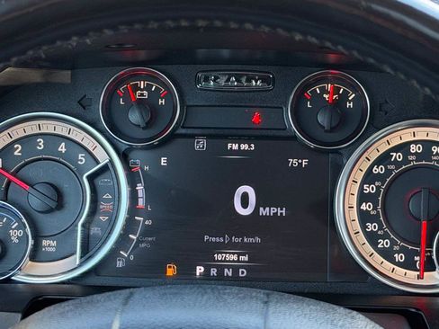Used 2017 RAM 1500 Laramie AWD/4WD image 25
