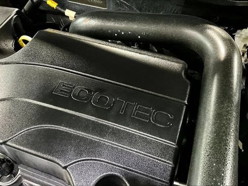 Used 2023 Chevrolet Equinox LT FWD image 29