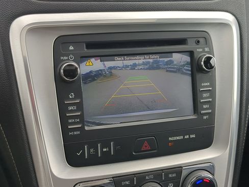 Used 2013 GMC Acadia SLT AWD/4WD image 17