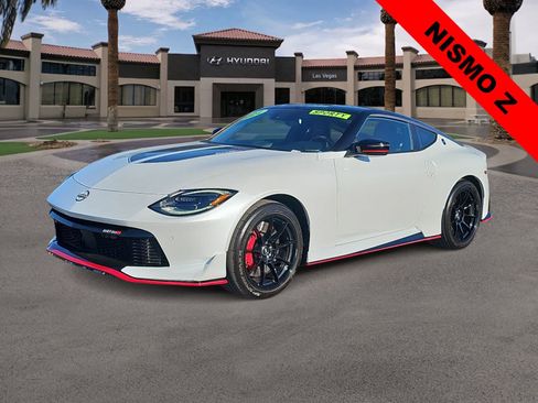 Used 2024 Nissan Z NISMO w/ Floor Mat Package RWD image 4