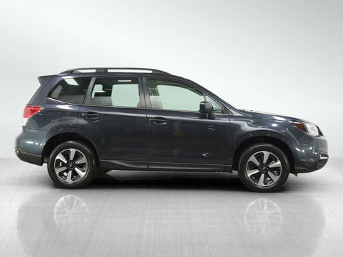 Used 2018 Subaru Forester 2.5i Limited image 6