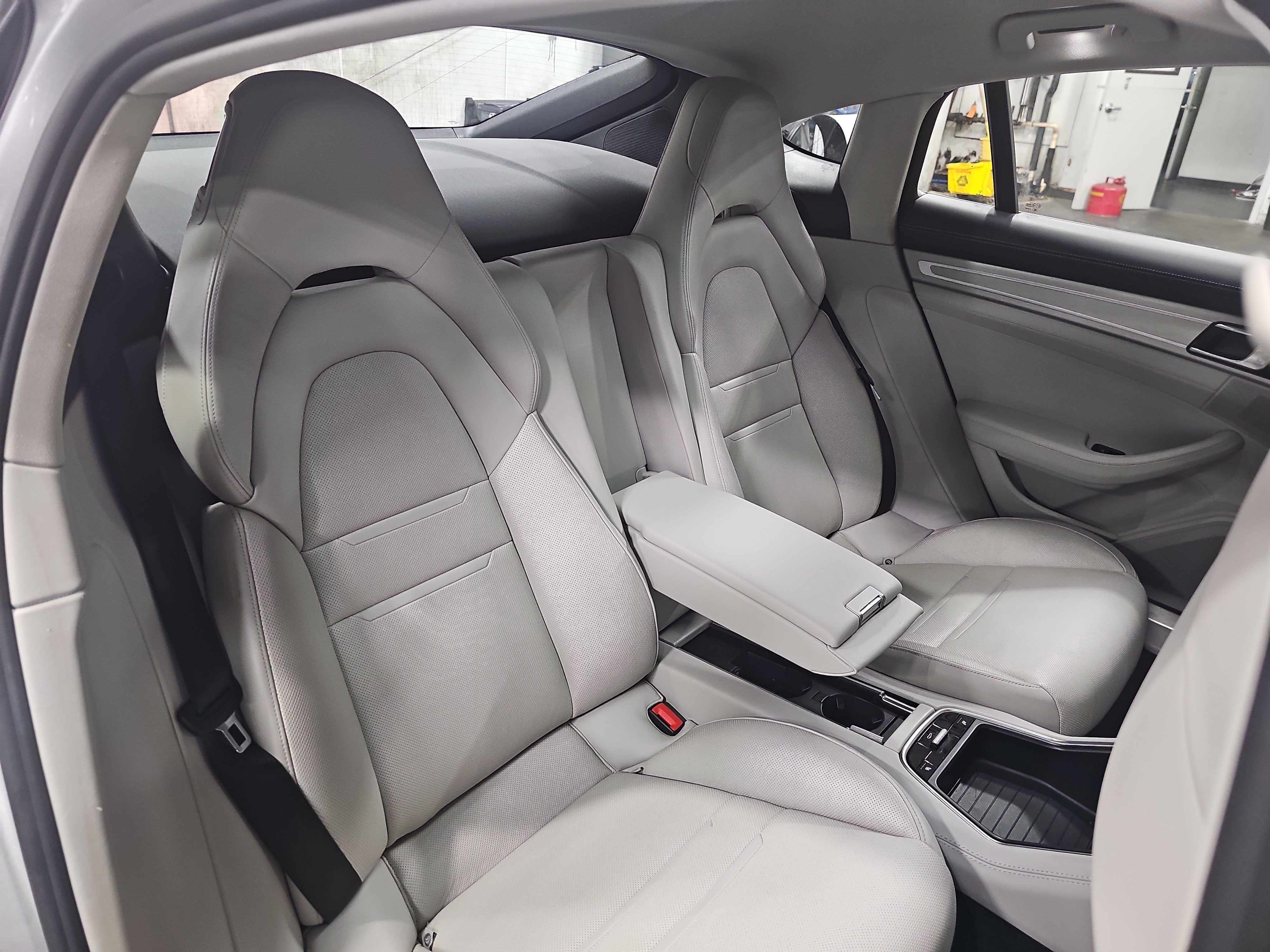 Used 2018 Porsche Panamera 4 AWD/4WD image 12