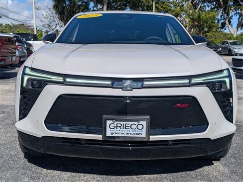 Used 2025 Chevrolet Blazer EV RS w/ Super Cruise Package image 2