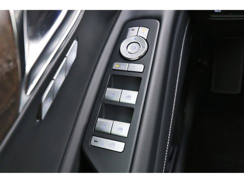 Used 2025 Genesis GV80 3.5T Prestige AWD/4WD image 22