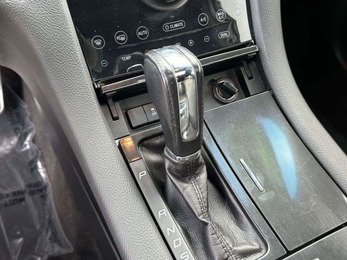 Used 2018 Ford Taurus SHO w/ Sho Performance Package image 30