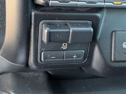 Certified 2023 GMC Sierra 2500 Denali w/ Denali Ultimate Package image 17