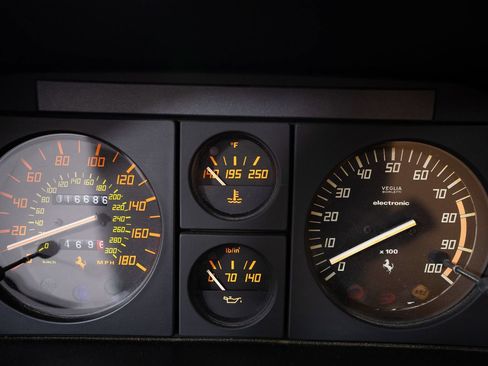 Used 1992 Ferrari Mondial T Cabriolet RWD image 24