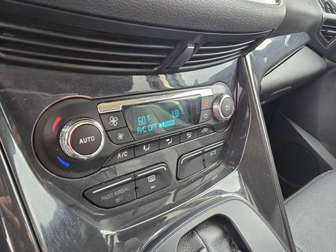 Used 2014 Ford Escape Titanium image 20