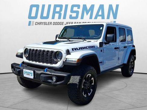 Used 2024 Jeep Wrangler Unlimited Rubicon 4xe AWD/4WD image 3