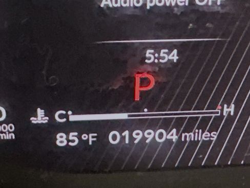 Used 2025 Acura MDX FWD image 19