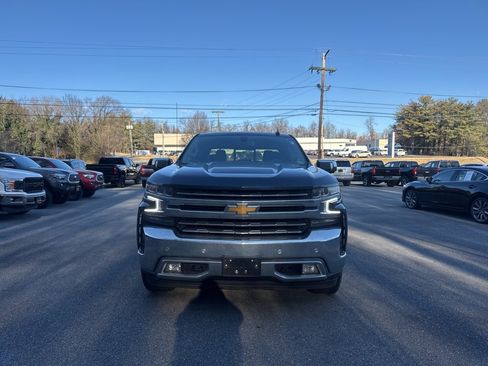 Used 2021 Chevrolet Silverado 1500 LTZ w/ Z71 Off-Road Package image 3