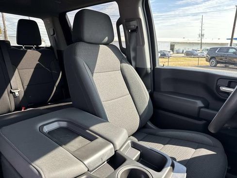 New 2026 Chevrolet Silverado 2500 Custom w/ Custom Value Package AWD/4WD image 30