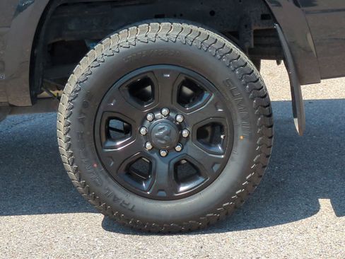 Used 2018 RAM 2500 Laramie w/ Sport Appearance Group AWD/4WD image 13