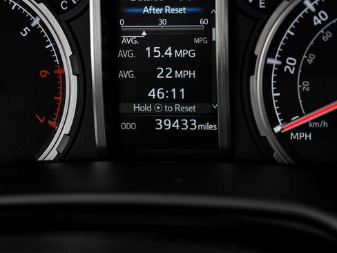 Used 2021 Toyota 4Runner Limited RWD image 20
