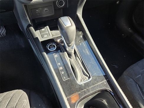 Used 2022 Nissan Kicks SV image 20