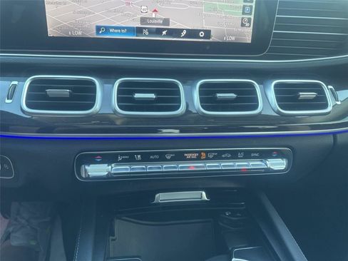 Used 2022 Mercedes-Benz GLE 450 4MATIC image 33