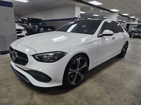 Used 2023 Mercedes-Benz C 300 Sedan image 4