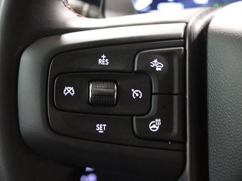 Used 2024 GMC Sierra 1500 AT4 w/ Technology Package image 28