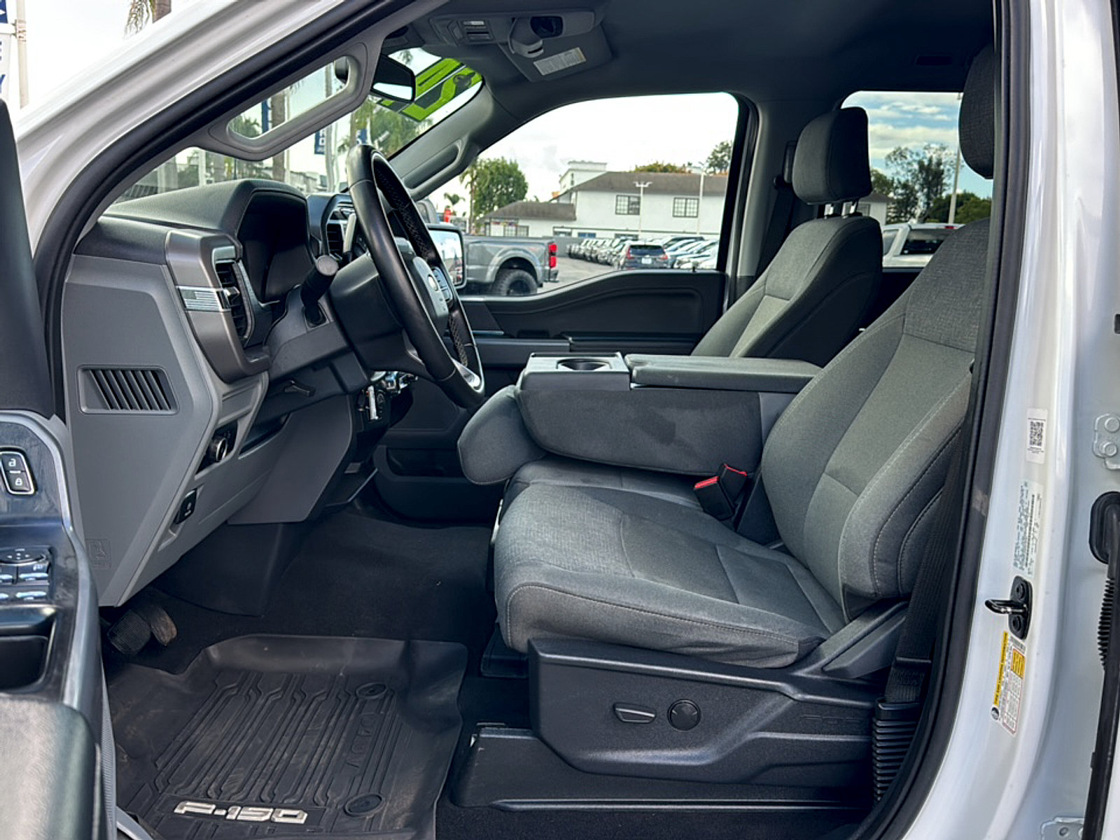 Used 2024 Ford F150 XLT w/ Tow/Haul Package AWD/4WD image 15
