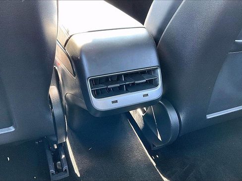 Used 2018 Tesla Model 3 Long Range image 45