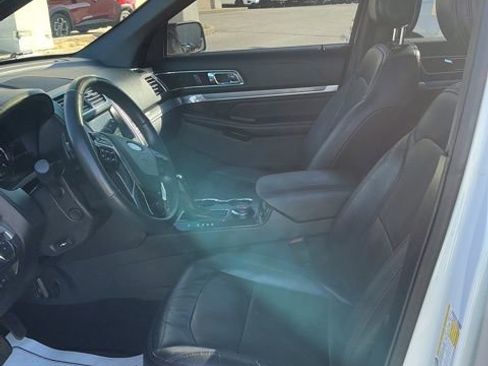 Used 2016 Ford Explorer Sport w/ Equipment Group 401A image 22