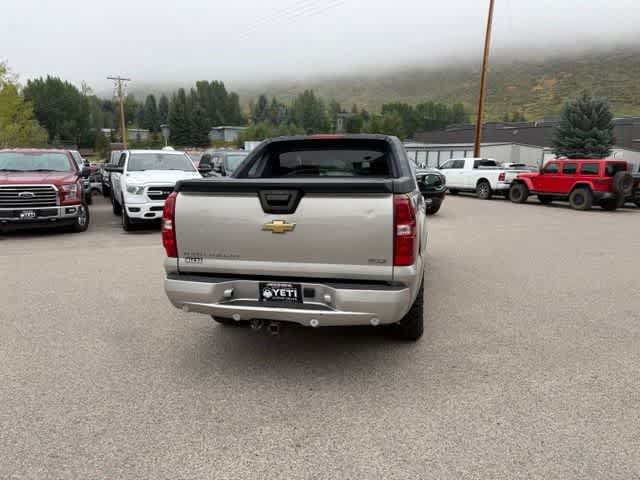Used 2008 Chevrolet Avalanche LT w/ LT Preferred Equipment Group AWD/4WD image 11