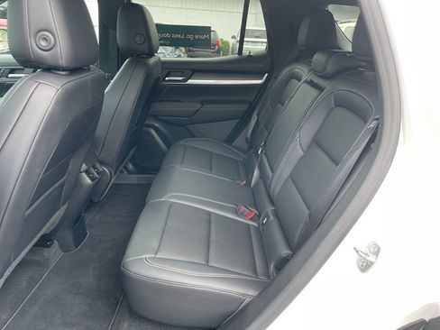 Certified 2026 GMC Terrain Elevation w/ Elevation Premium Package FWD image 12