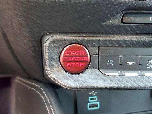 Used 2024 Ford Mustang GT Premium image 18