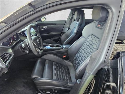 Used 2023 Audi RS e-tron GT w/ Carbon Performance Package AWD/4WD image 12