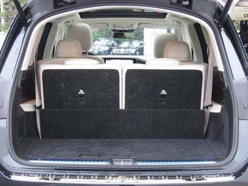 Certified 2023 Mercedes-Benz GLS 450 4MATIC image 24