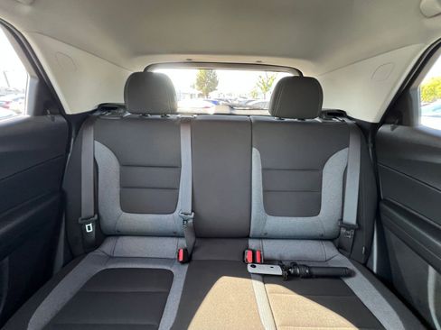 Used 2025 Chevrolet TrailBlazer LT image 36