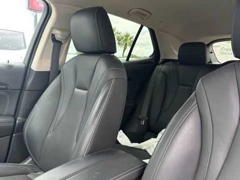 Used 2023 Buick Envision Essence FWD image 10