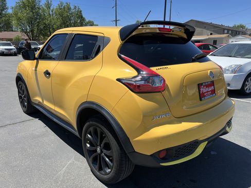 Used 2016 Nissan Juke SV FWD image 6