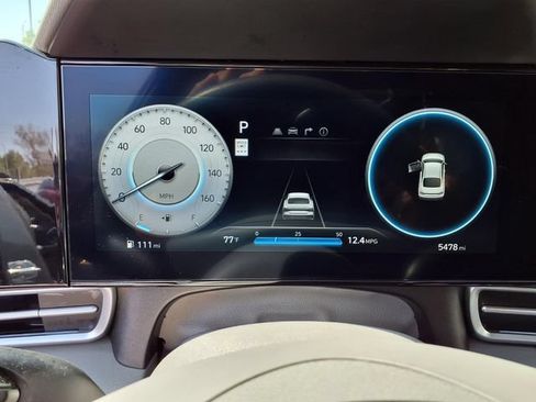 Certified 2024 Hyundai Elantra SEL w/ Convenience Package FWD image 18