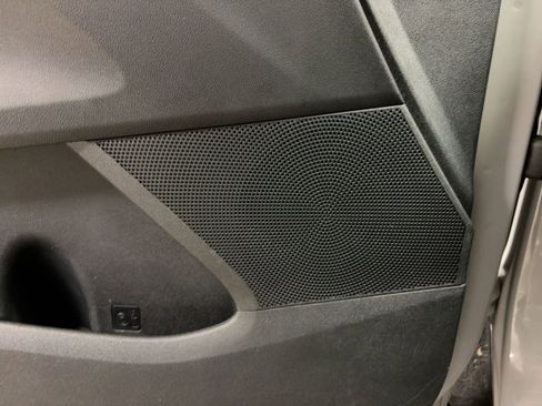 Used 2025 Kia Sorento S w/ Panoramic Sunroof Package image 21