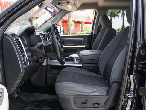 Used 2014 RAM 3500 Big Horn w/ Black Appearance Group image 15