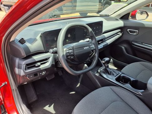 Used 2025 Kia K4 FWD image 24